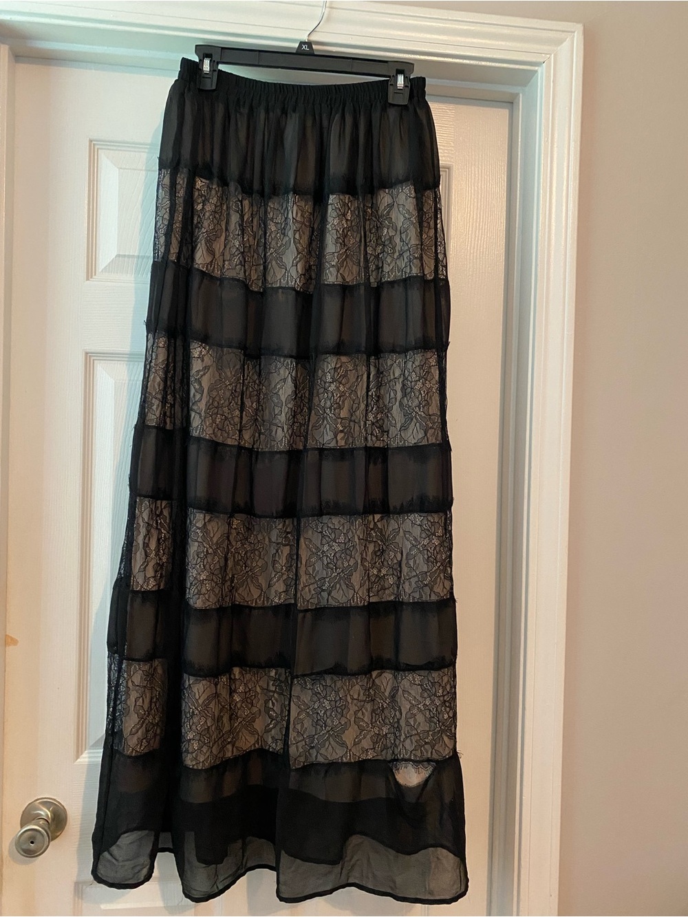 Forever 21 Black Lace Tiered Maxi Skirt